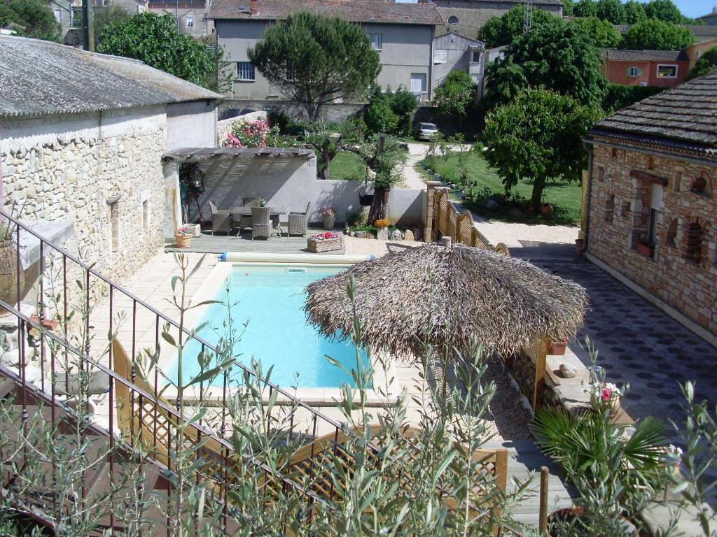 Villa L'Olivier Chez Mame Marthe Vallon-Pont-dʼArc Exterior foto